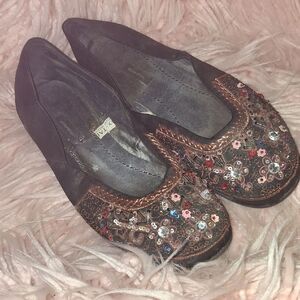 Xhilaration Vintage Black Flats with Metallic Embellishments Y2K Size 7.5-8